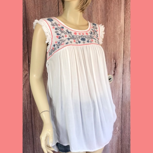 Bailey & Chloe Boho Embroidered Tunic Top Fringe M - Picture 2 of 8